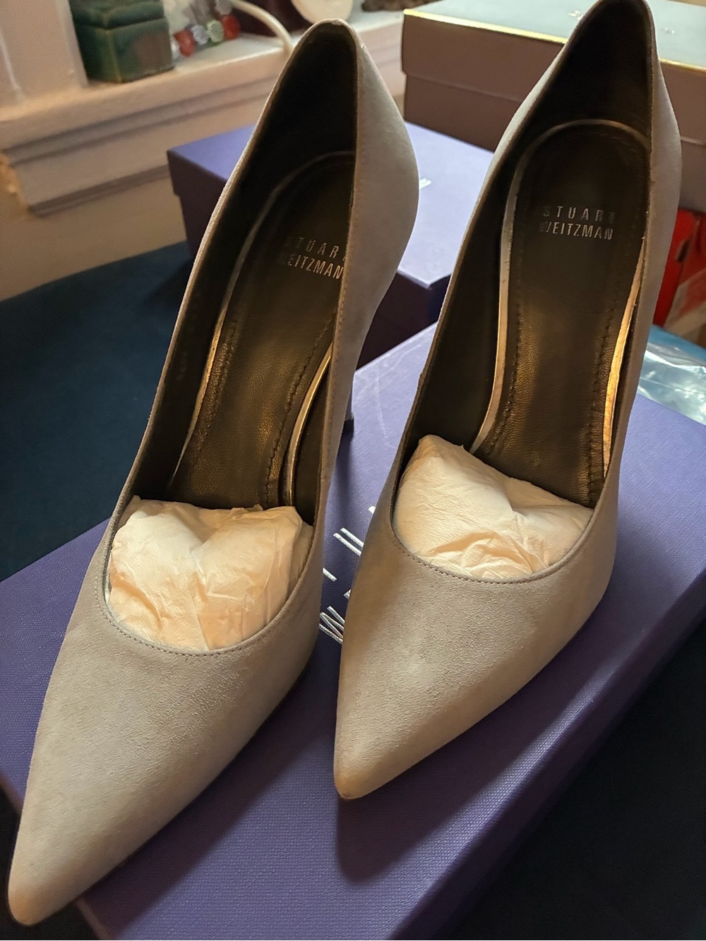 Stuart Weitzman Light Gray Pointed Toe Suede Pumps